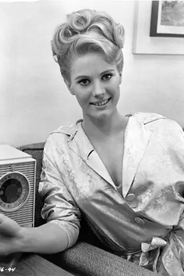 Фото Мімсі Фармер (Mimsy Farmer) #123983