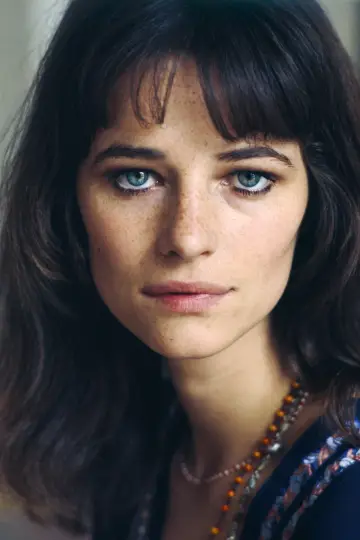 Фото Шарлотта Ремплінґ (Charlotte Rampling) #327353