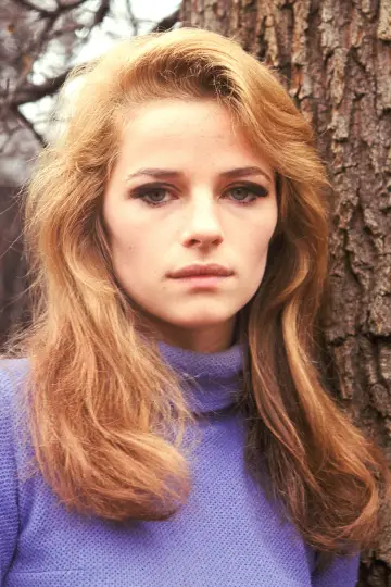Фото Шарлотта Ремплінґ (Charlotte Rampling) #327354