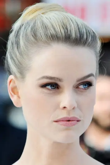 Фото Аліса Єва (Alice Eve) #19079