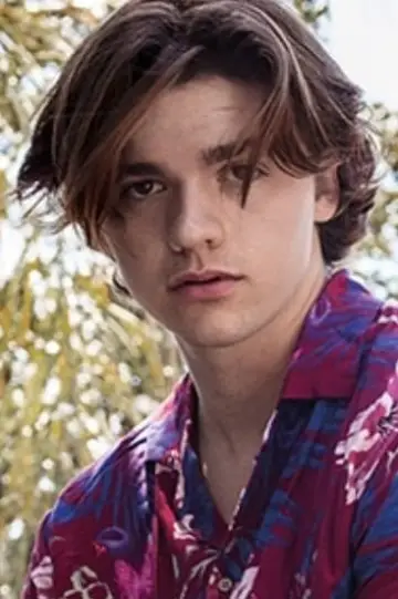 Фото Джоел Кортні (Joel Courtney) #36259