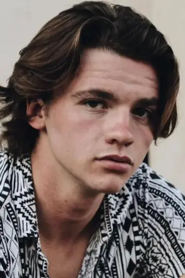 Фото Джоел Кортні (Joel Courtney) #36262