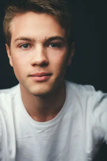 Фото Коннор Джессап (Connor Jessup) #262551