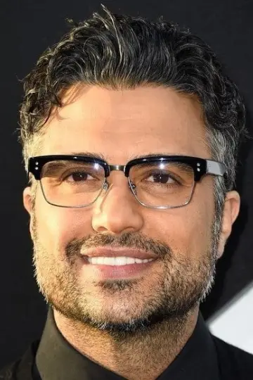 Фото Хайме Каміл (Jaime Camil) #13800