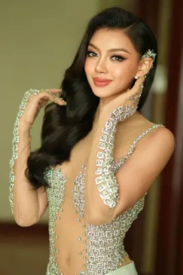 Фото Thae Su Nyein