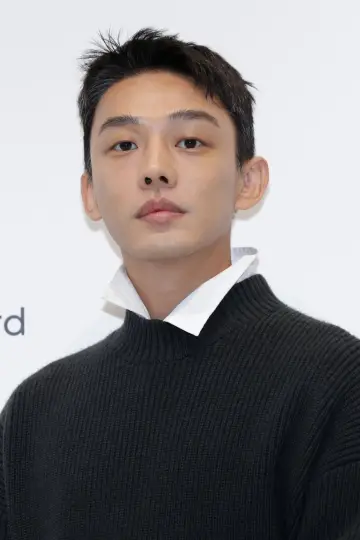 Фото Ю А Ін (Yoo Ah-in) #79618