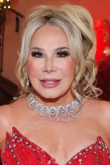 Фото Адрієн Малуф (Adrienne Maloof) #491600