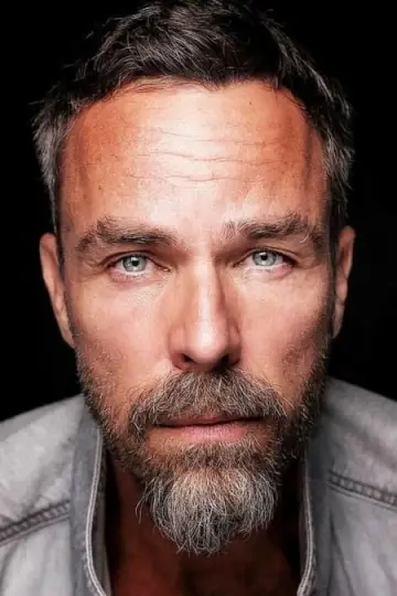 Фото JR Борн (JR Bourne) #54206