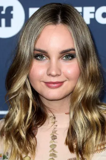 Фото Ліана Ліберато (Liana Liberato) #17344
