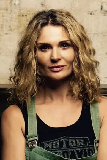 Фото Даніель Кормак (Danielle Cormack) #197299