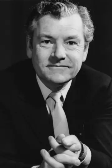 Фото Кеннет Мор (Kenneth More) #111458