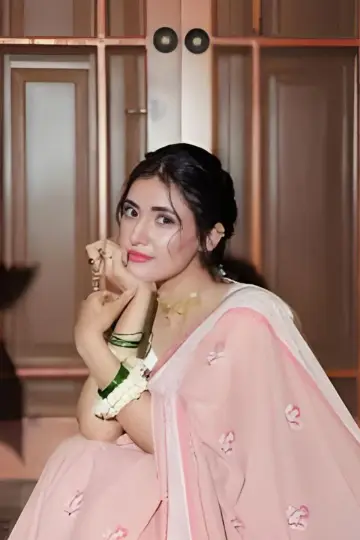 Фото Sahar Hashmi