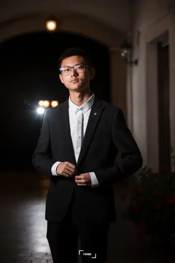 Фото Антоніо Ванг #620102