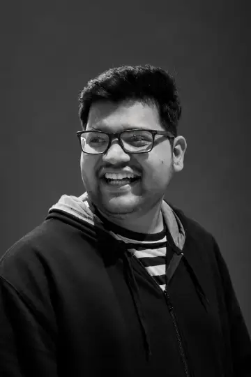 Фото Pratik Handore