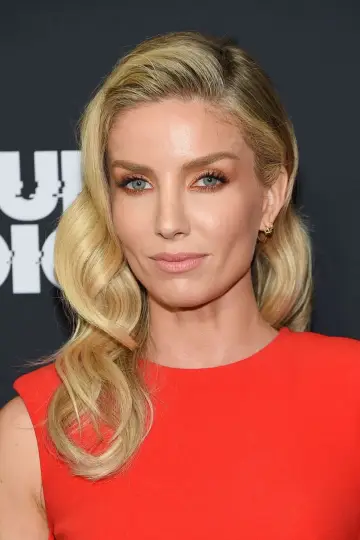Фото Аннабель Уолліс (Annabelle Wallis) #31677