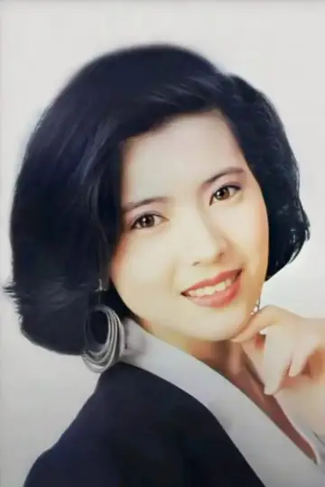 Фото Яммі Лем (Yammie Lam Kit-Ying) #290726