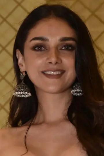 Фото Адіті Рао Гідарі (Aditi Rao Hydari) #162864
