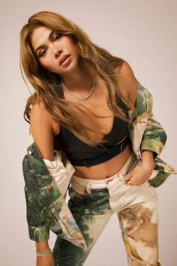 Фото Хейлі Кійоко (Hayley Kiyoko) #71592