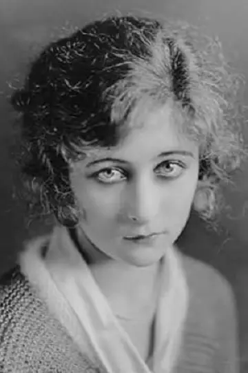Фото Мілдред Гарріс (Mildred Harris) #206224