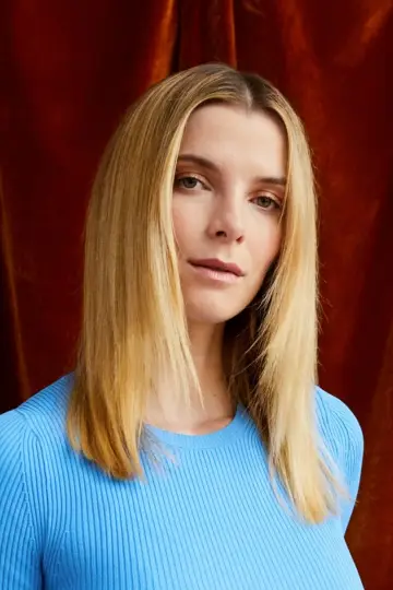 Фото Бетті Гілпін (Betty Gilpin) #15085