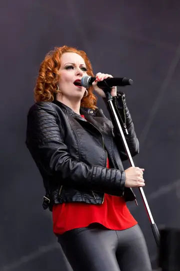 Фото Аннеке ван Гірсберген (Anneke van Giersbergen) #635410