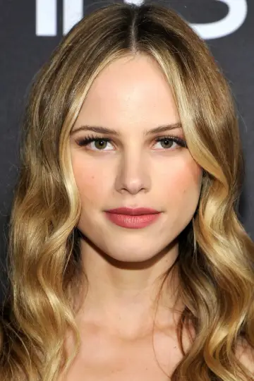 Фото Халстон Сейдж (Halston Sage) #25733