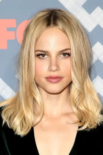 Фото Халстон Сейдж (Halston Sage) #25735