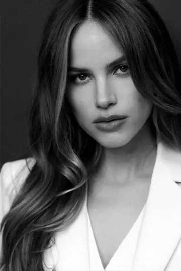 Фото Халстон Сейдж (Halston Sage) #69617