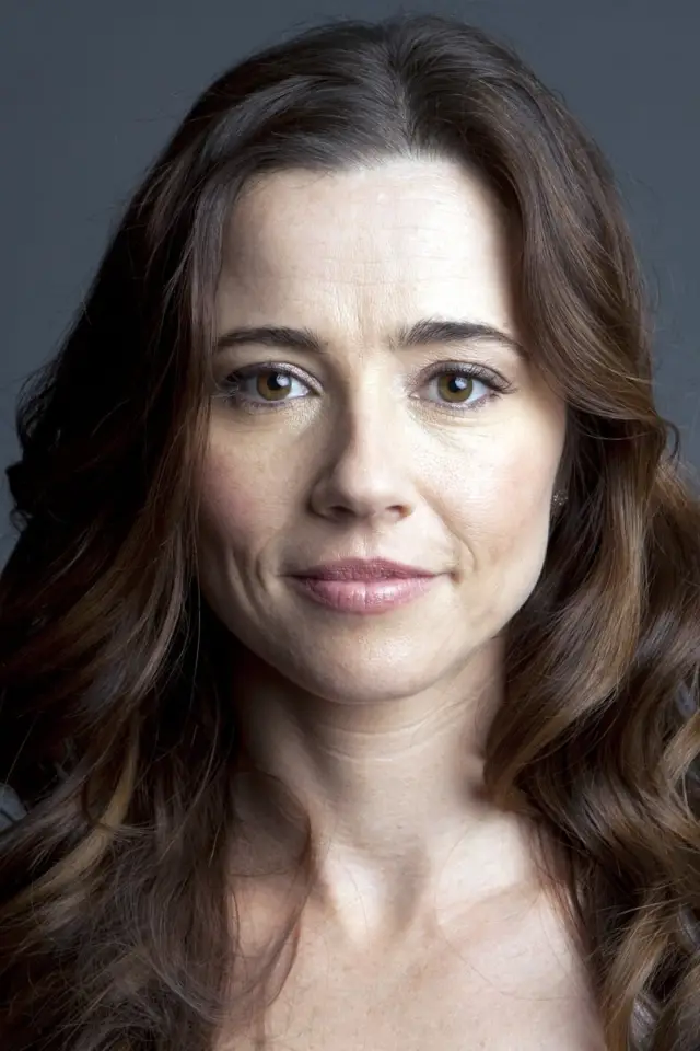 Фото Лінда Карделліні (Linda Cardellini)