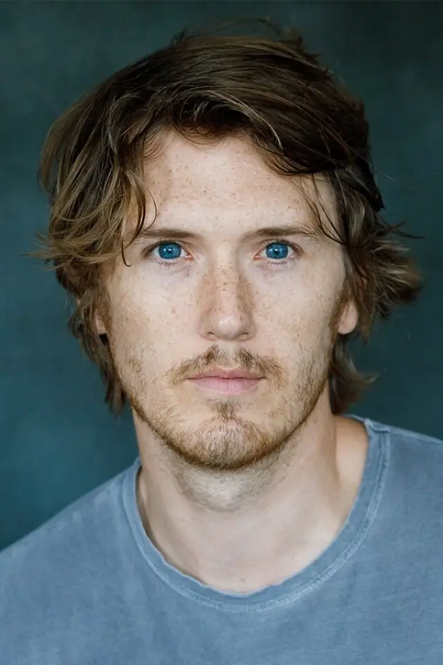 Фото Спенсер Трет Кларк (Spencer Treat Clark)