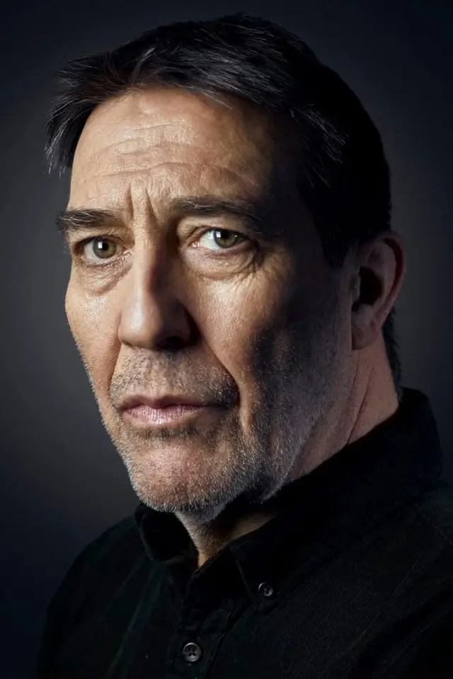Фото Кіаран Гайндс (Ciarán Hinds)