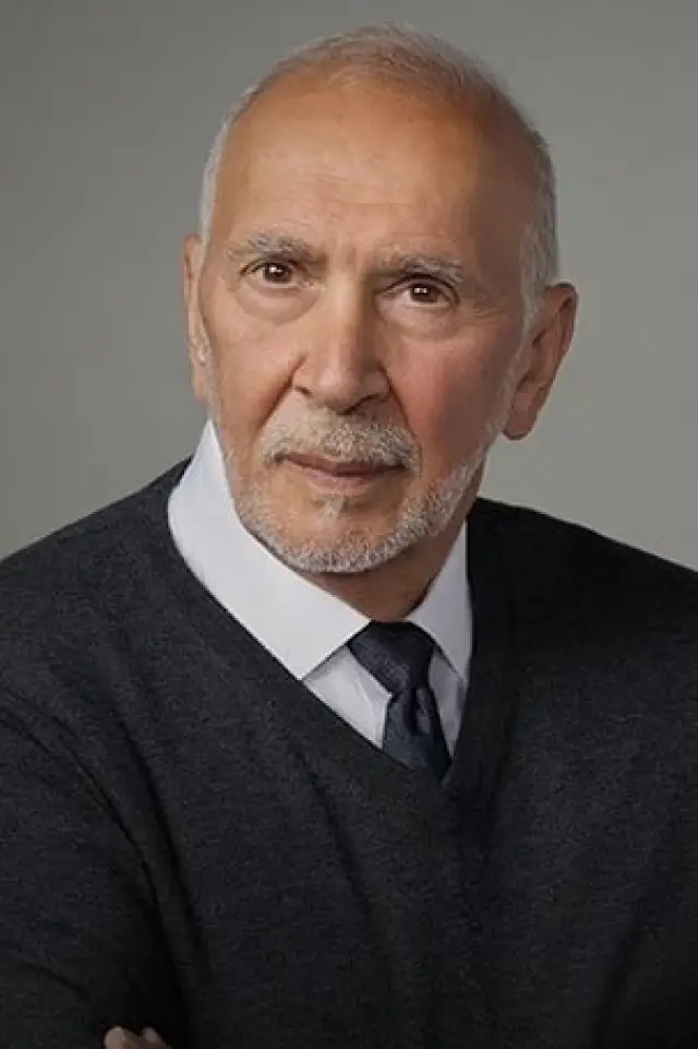 Фото Френк Лангелла (Frank Langella)
