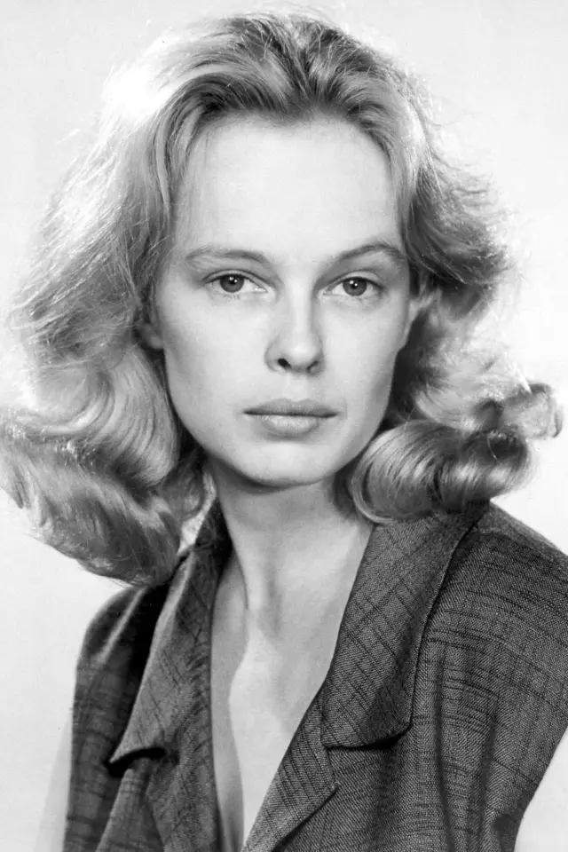 Фото Сенді Денніс (Sandy Dennis)