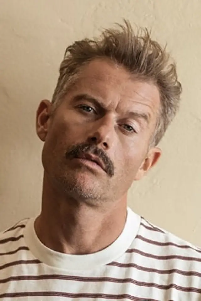 Фото Джеймс Бедж Дейл (James Badge Dale)