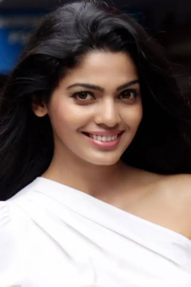 Фото Пуджа Савант (Pooja Sawant)