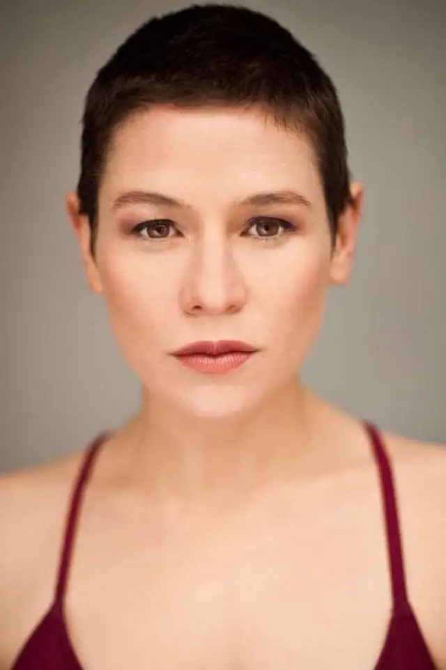 Фото Яель Стоун (Yael Stone)