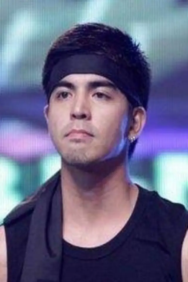 Фото  (Mark Herras)