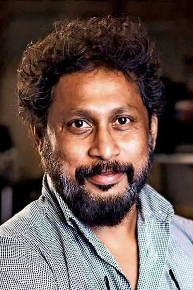 Фото  (Shoojit Sircar)