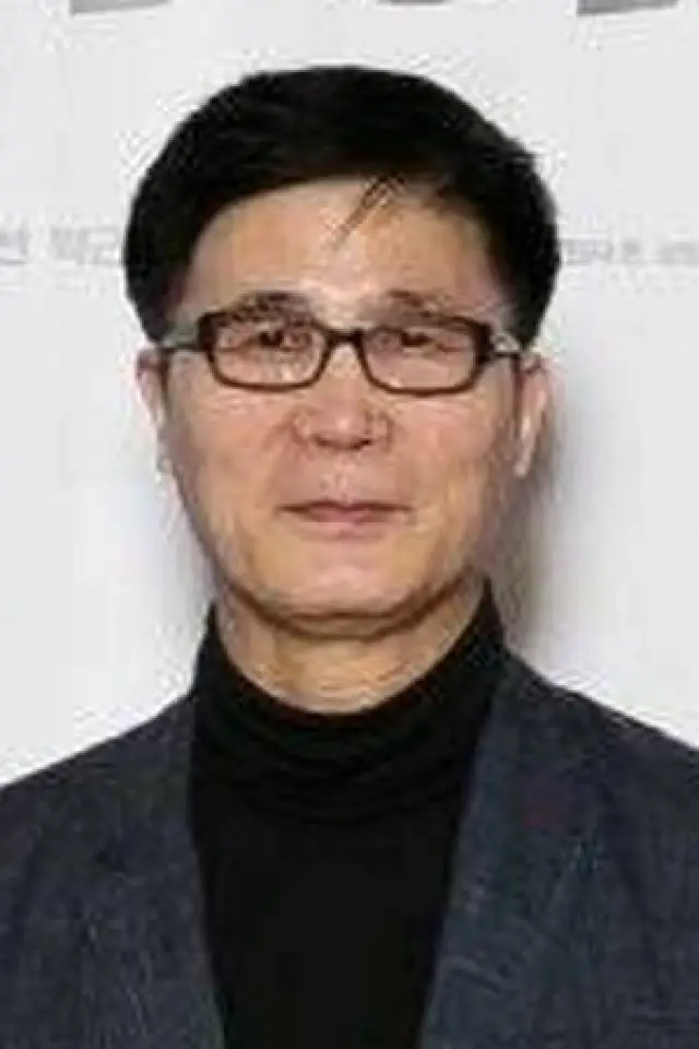 Фото  (Lee Jung-gook)