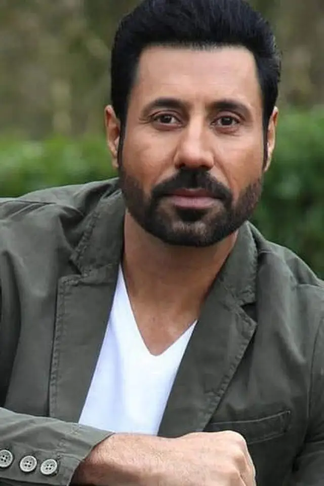 Фото Бінну Дгіллон (Binnu Dhillon)
