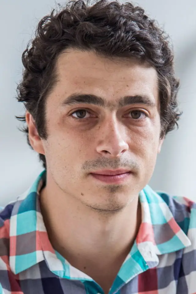Фото  (Ilian Metev)