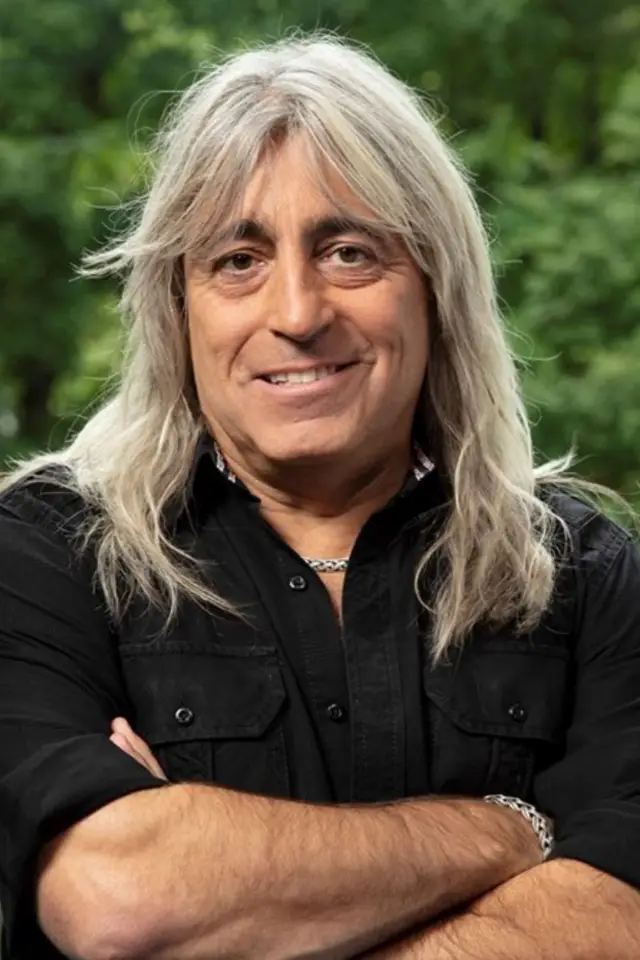 Фото  (Mikkey Dee)
