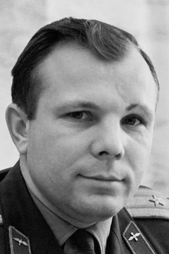 Фото  (Yuri Gagarin)