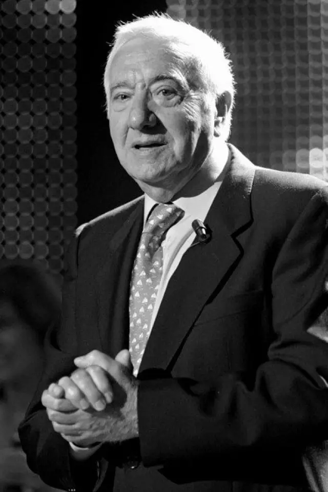 Фото  (Miliki (Emilio Aragón Bermúdez))