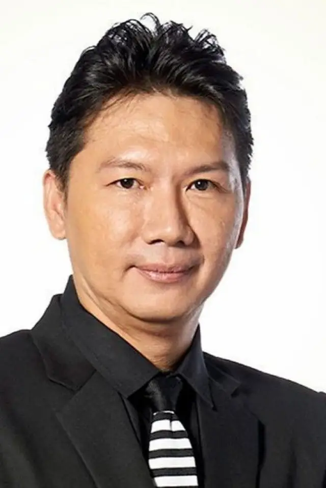 Фото  (Ong-Art Singlumpong)