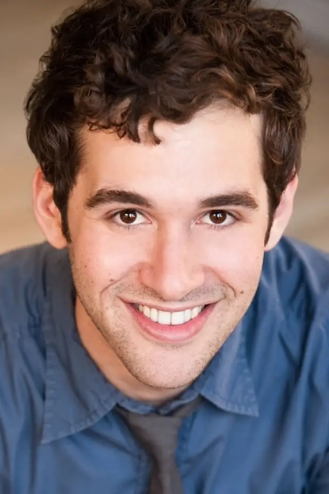 Фото Адам Чанлер-Берат (Adam Chanler-Berat)