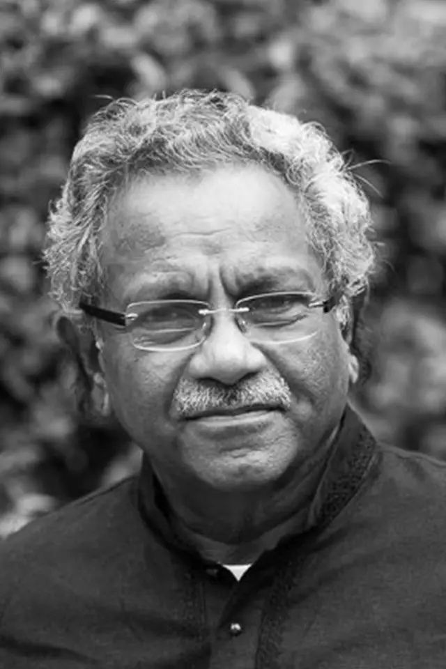 Фото  (Shaji N. Karun)