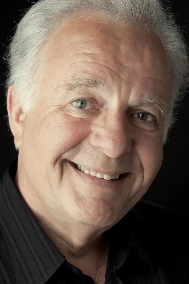 Фото  (Wolfgang Schöne)