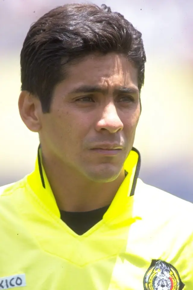 Фото  (Jorge Campos)