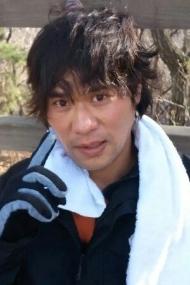 Фото  (Kang Sung-pil)